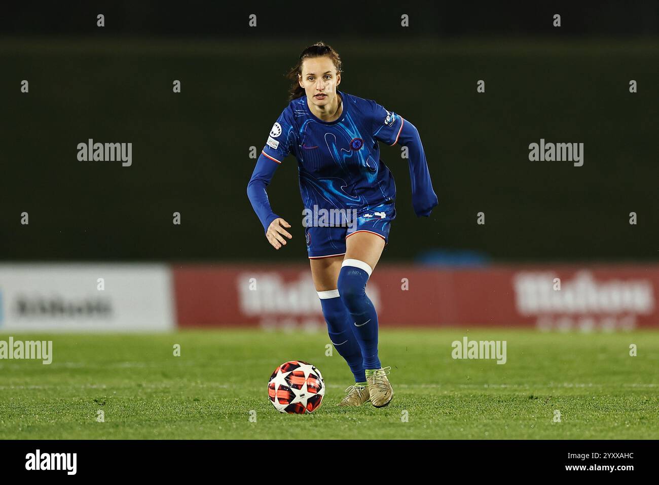 Madrid, Spanien. Dezember 2024. Nathalie Bjorn (Chelsea) Fußball/Fußball : Gruppenphase der UEFA Women's Champions League Spieltag 6 Spiel der Gruppe B zwischen Real Madrid C.F. 1-2 Chelsea FC im Estadio Alfredo Di Stefano in Madrid, Spanien . Quelle: Mutsu Kawamori/AFLO/Alamy Live News Stockfoto