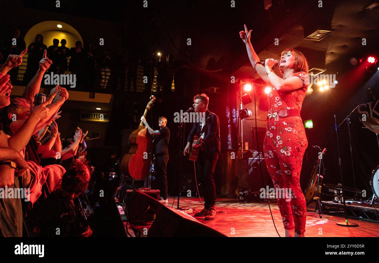 Skinny Lister in Scala, London, 13. Dezember 2024 Stockfoto