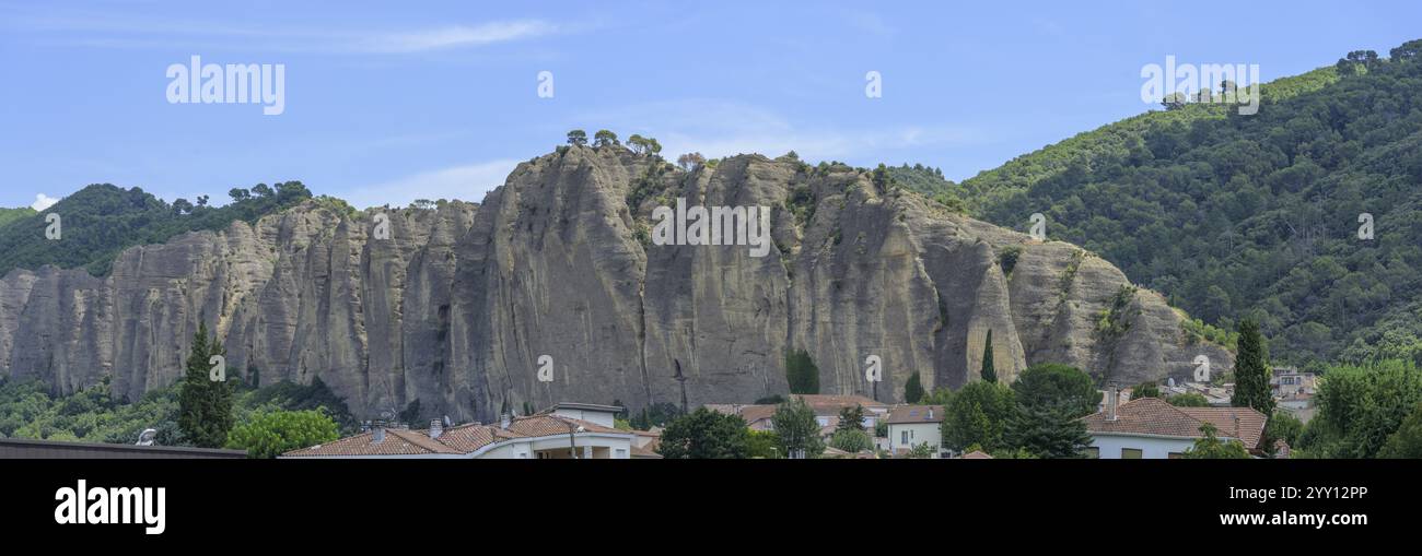 Konglomeratgestein Les Penitents, Les Mees, Alpes-de-Haute-Provence, Frankreich, Europa Stockfoto