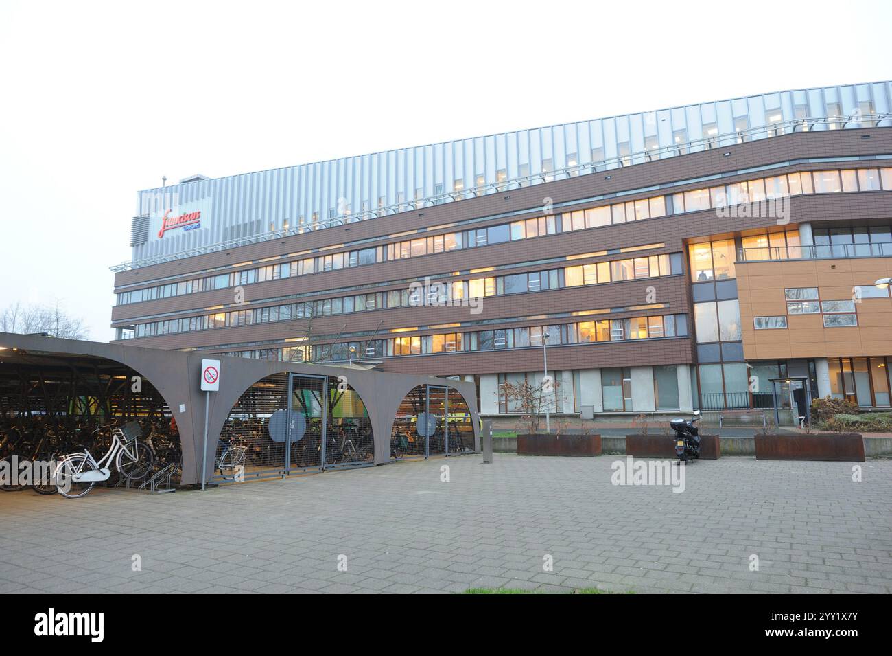 Franciscus Hospital, Vlietland-Standort in Schiedam. Großes medizinisches Zentrum in der Nähe von Rotterdam, Niederlande. Stockfoto