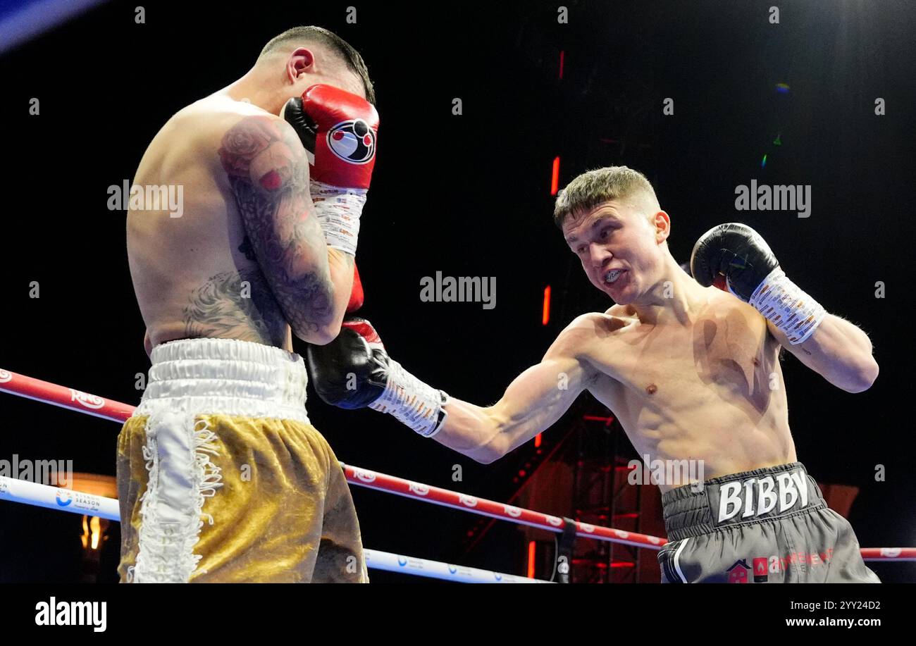 Luke Bibby (rechts) im Kampf gegen Jordan Ellison am Boulevard World, Riad in Saudi-Arabien. Bilddatum: Mittwoch, 18. Dezember 2024. Stockfoto