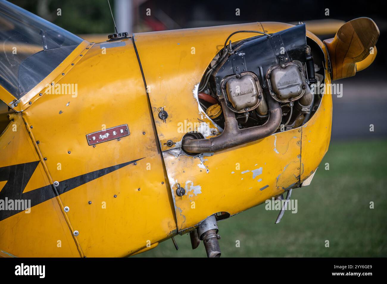 Piper Cub am Van Sant Airport in Bucks County, PA Stockfoto