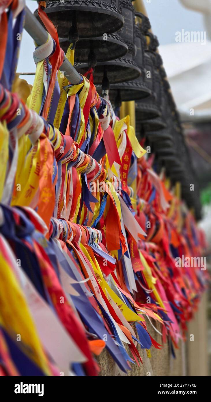 Thailändische Buddhistische Tempel - Smartphone-aufgenommenes Stockfoto