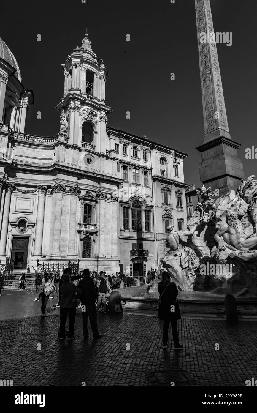 Rom, Italien - 5. April 2019: Die Piazza Navona ist ein öffentlicher Platz in Rom, der auf dem Domitian-Stadion in Form eines offenen Raumes des Stadions errichtet wurde Stockfoto