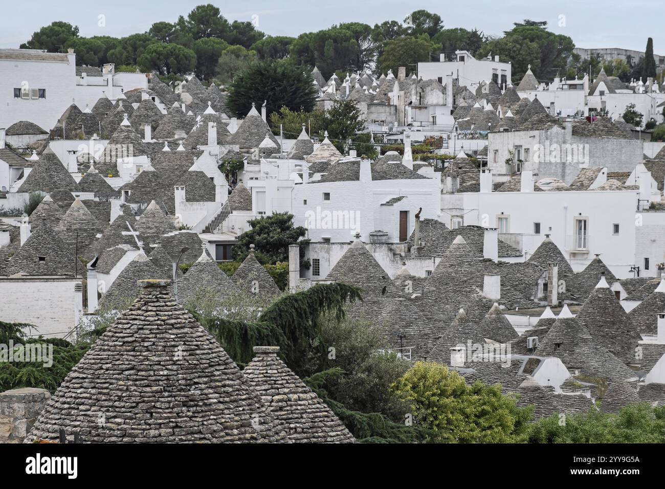 Trulli Häuser in Alberobello, UNESCO-Weltkulturerbe, Apulien, Italien, Europa Stockfoto