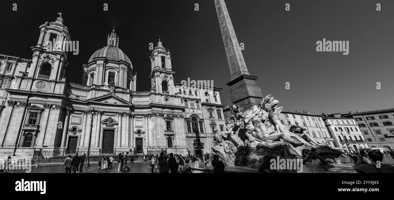 Rom, Italien - 5. April 2019: Die Piazza Navona ist ein öffentlicher Platz in Rom, der auf dem Domitian-Stadion in Form eines offenen Raumes des Stadions errichtet wurde Stockfoto