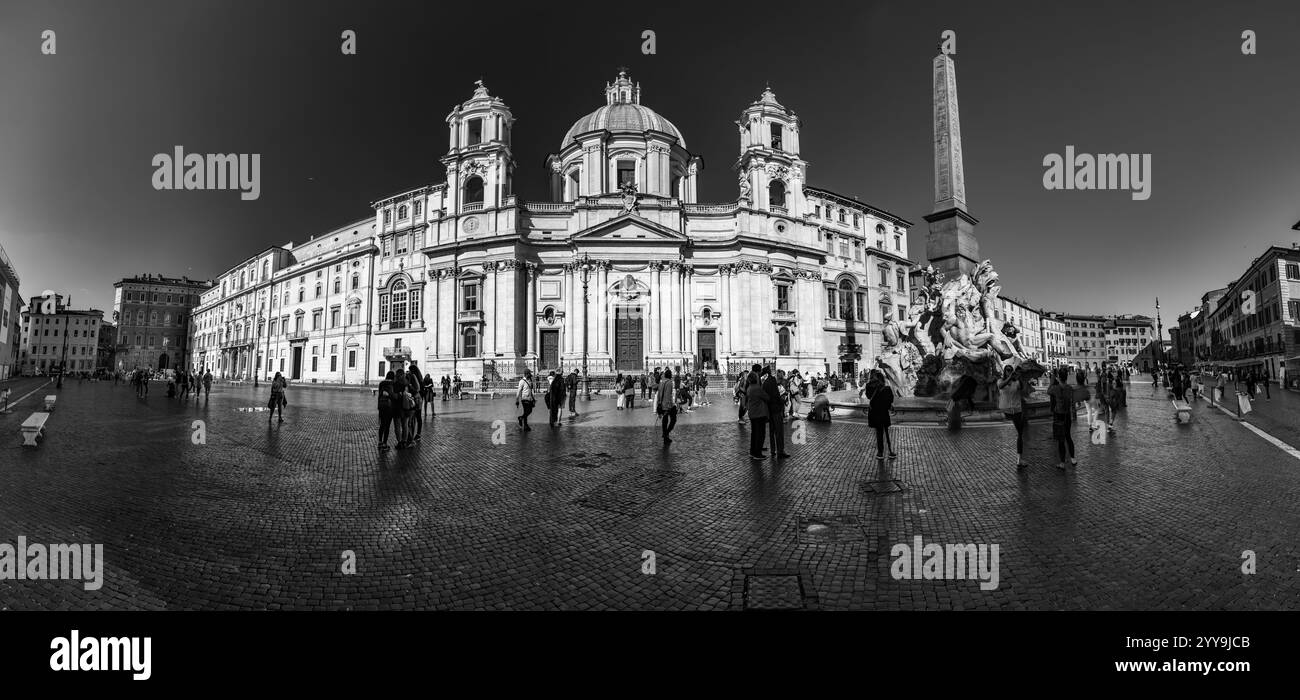 Rom, Italien - 5. April 2019: Die Piazza Navona ist ein öffentlicher Platz in Rom, der auf dem Domitian-Stadion in Form eines offenen Raumes des Stadions errichtet wurde Stockfoto
