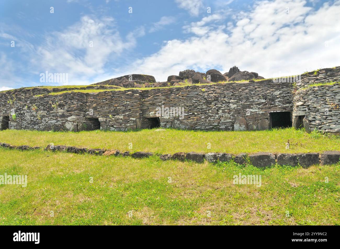 Rano Kau und zeremonielles Dorf Orongo auf der Osterinsel, Chile Stockfoto