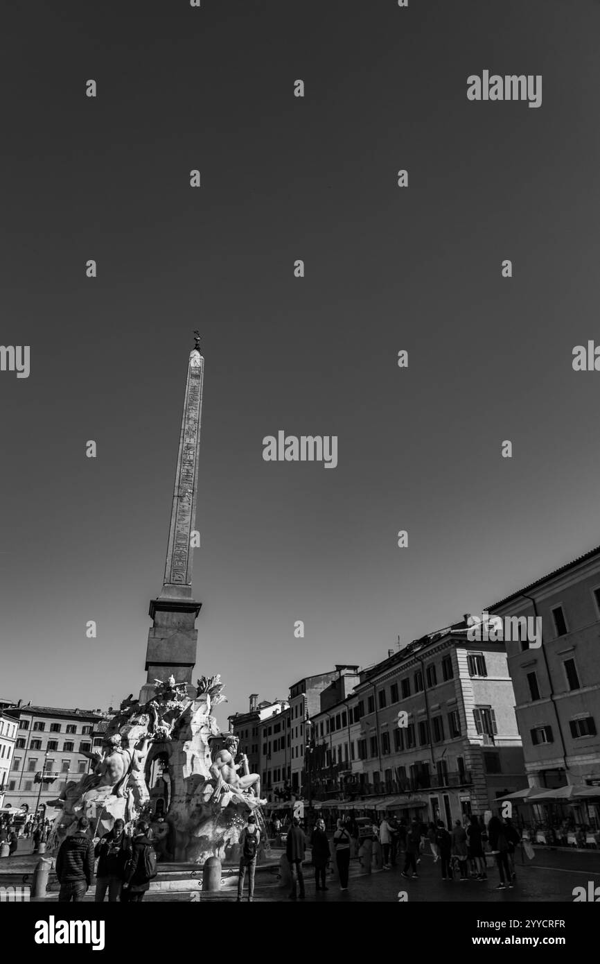 Rom, Italien - 5. April 2019: Die Piazza Navona ist ein öffentlicher Platz in Rom, der auf dem Domitian-Stadion in Form eines offenen Raumes des Stadions errichtet wurde Stockfoto