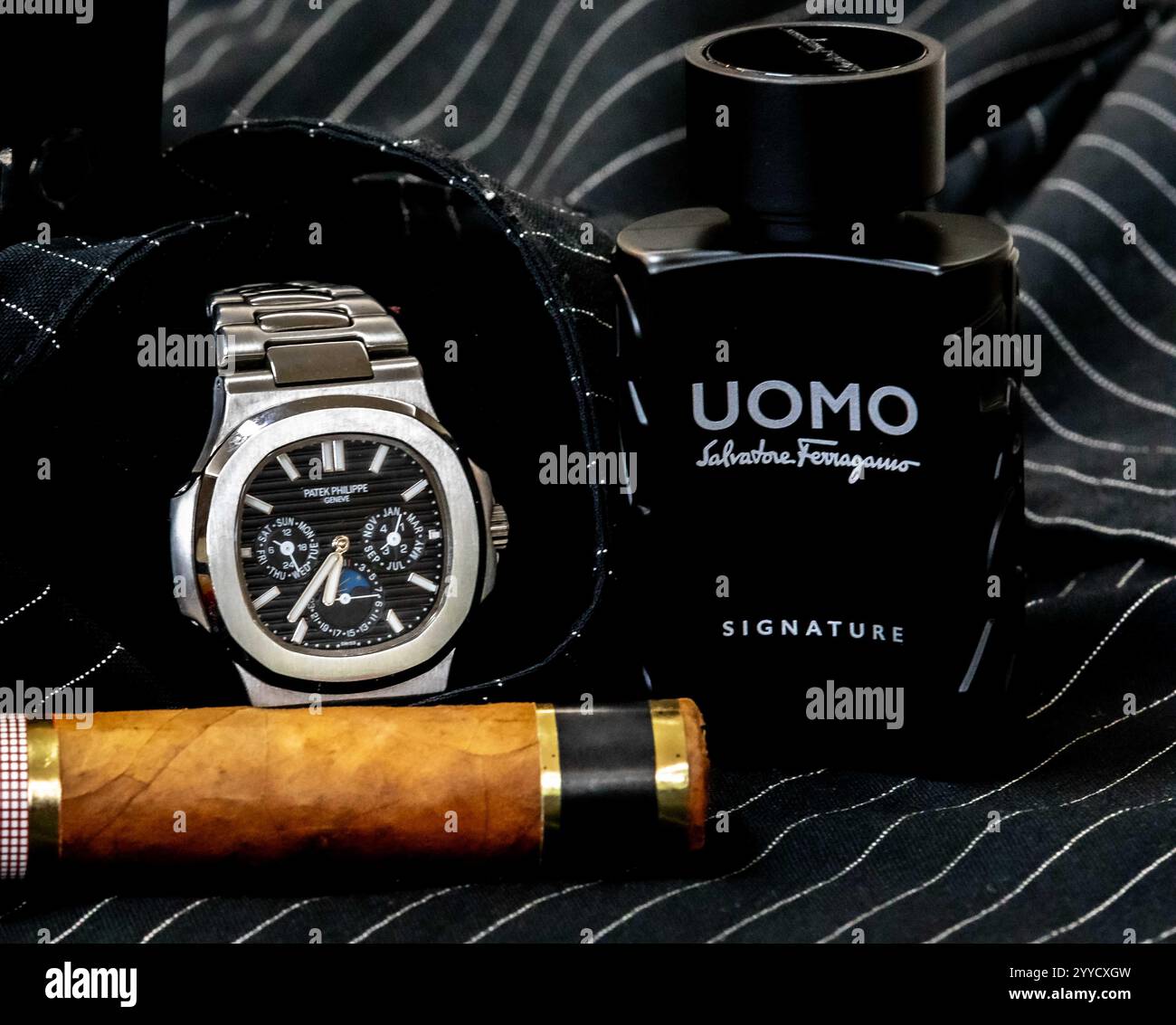Brasilien, 21. Dezember 2024. Patek Philippe Geneve Herrenuhr Stockfoto