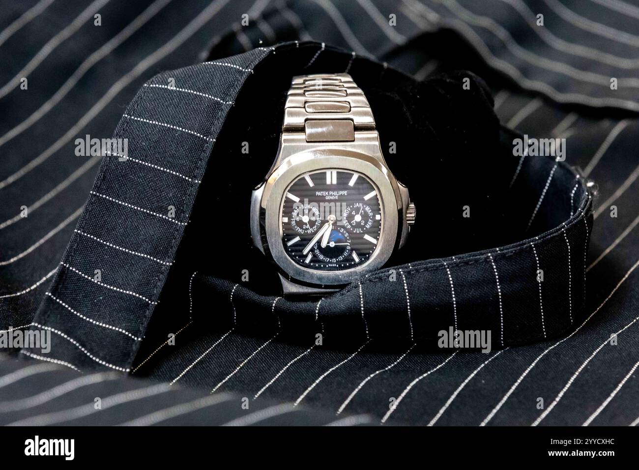 Brasilien, 21. Dezember 2024. Patek Philippe Geneve Herrenuhr Stockfoto