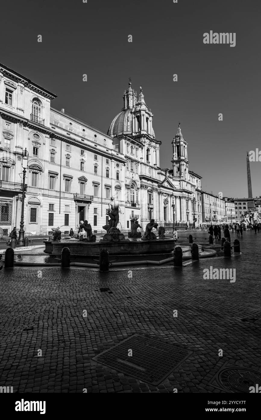 Rom, Italien - 5. April 2019: Die Piazza Navona ist ein öffentlicher Platz in Rom, der auf dem Domitian-Stadion in Form eines offenen Raumes des Stadions errichtet wurde Stockfoto