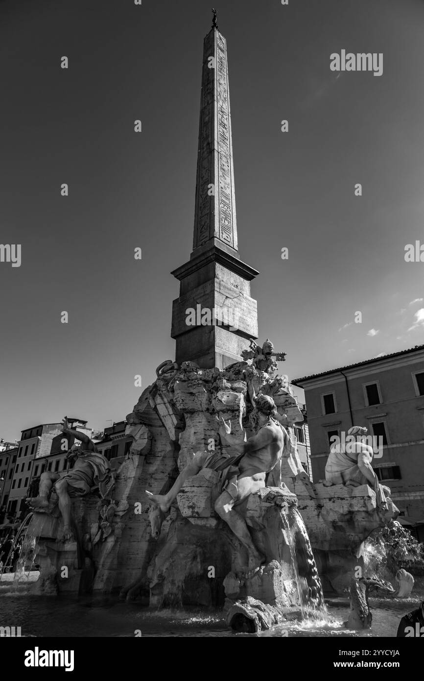 Rom, Italien - 5. April 2019: Die Piazza Navona ist ein öffentlicher Platz in Rom, der auf dem Domitian-Stadion in Form eines offenen Raumes des Stadions errichtet wurde Stockfoto