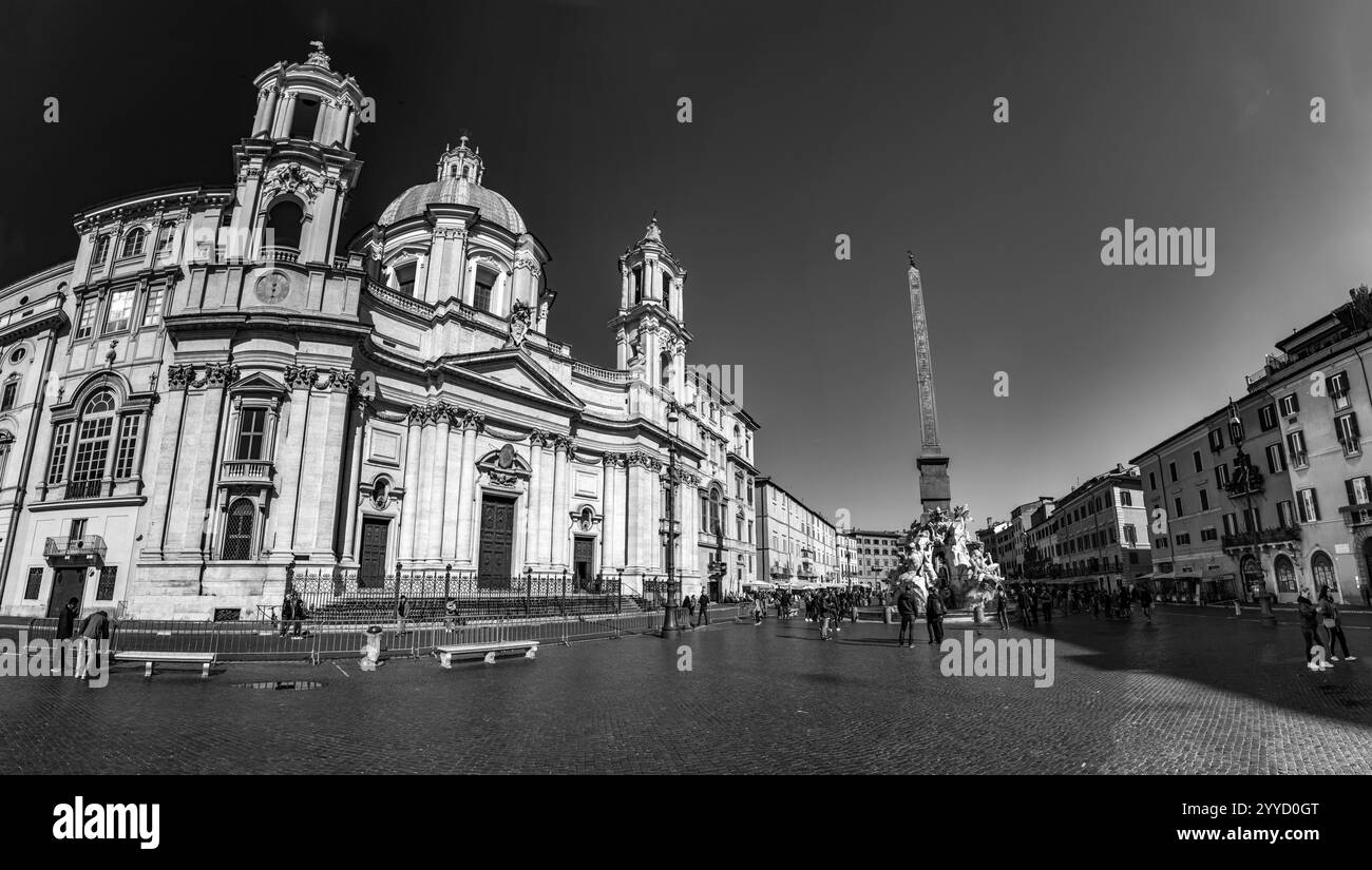 Rom, Italien - 5. April 2019: Die Piazza Navona ist ein öffentlicher Platz in Rom, der auf dem Domitian-Stadion in Form eines offenen Raumes des Stadions errichtet wurde Stockfoto