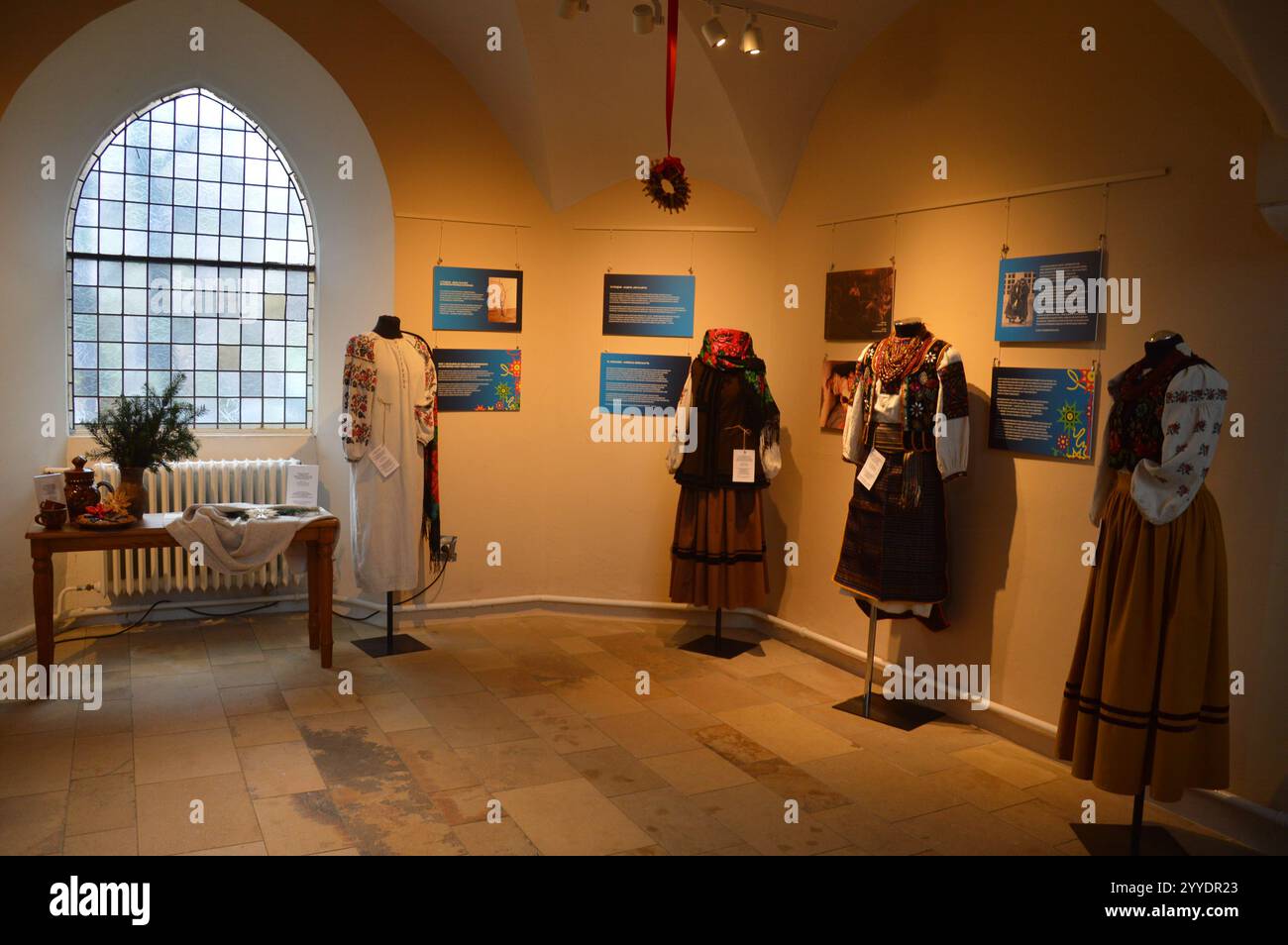 Berlin, Deutschland - 21. Dezember 2024 - Ukrainische Weihnachten in der Nathanael-Kirche am Grazer Platz. (Foto: Markku Rainer Peltonen) Stockfoto