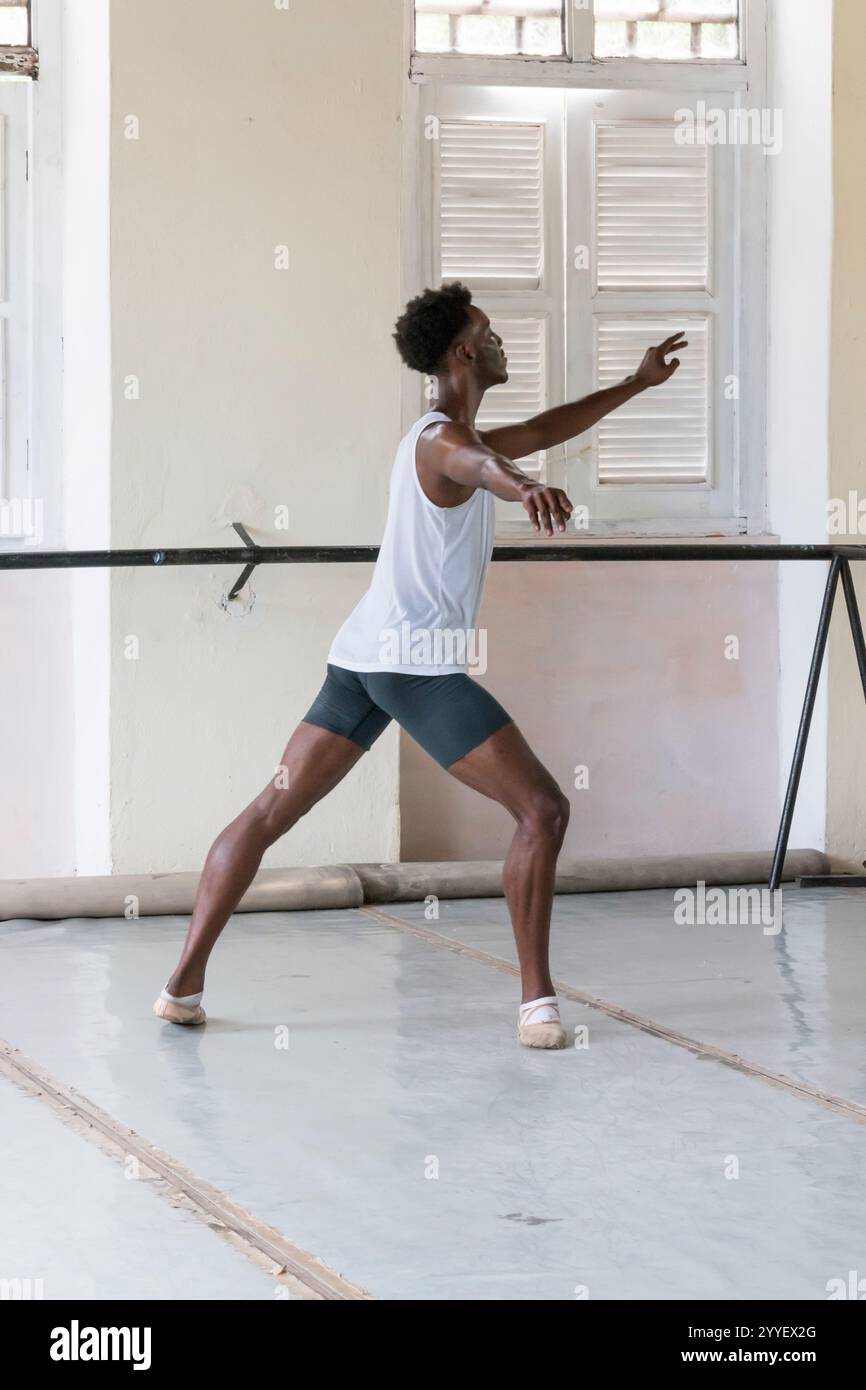 Kuba, Havanna. Laura Alonsos Pro Danza Ballettschule. Tänzer. 4. April 2016 Stockfoto