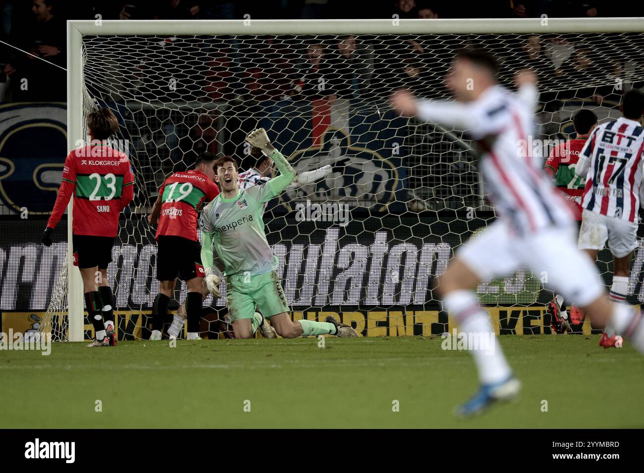 TILBURG - NEC Nijmegen Torhüter Robin Roefs während des niederländischen Eredivisie-Spiels zwischen Willem II und NEC Nijmegen im Koning Willem II Stadium am 22. Dezember 2024 in Tilburg, Niederlande. ANP JEROEN PUTMANS Stockfoto