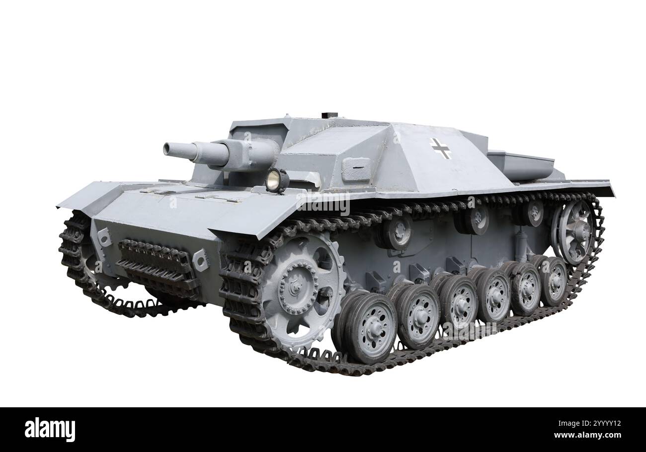 Mobile Sturmpistole StuG III, entwickelt von Daimler-Benz auf der mittleren Panzerbasis T-III in Deutschland. Isoliert auf weißem Hintergrund Stockfoto