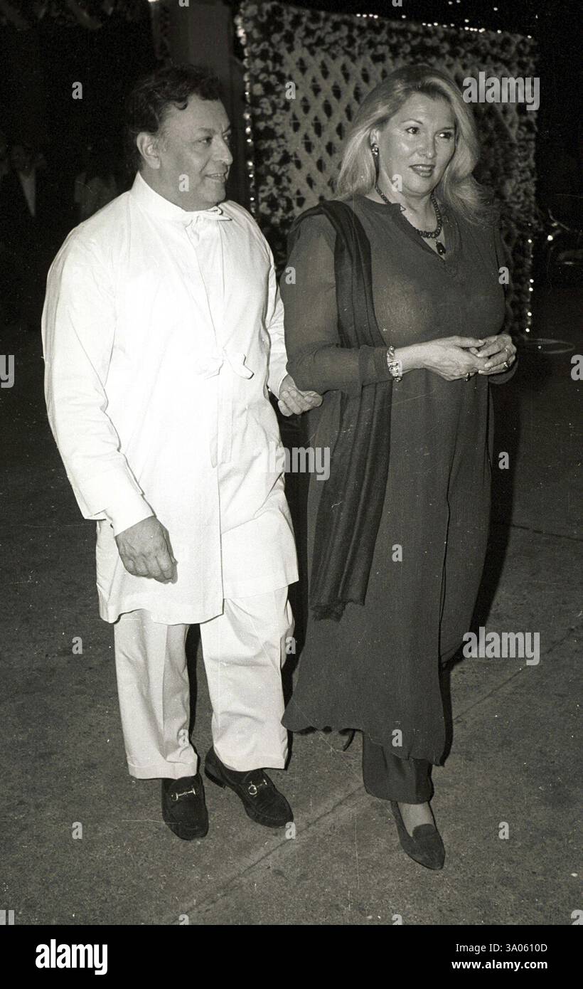 Der weltbekannte indische Dirigent der westlichen Klassik Zubin Mehta mit seiner Frau während der Veranstaltung in Bombay Mumbai, Maharashtra Stockfoto