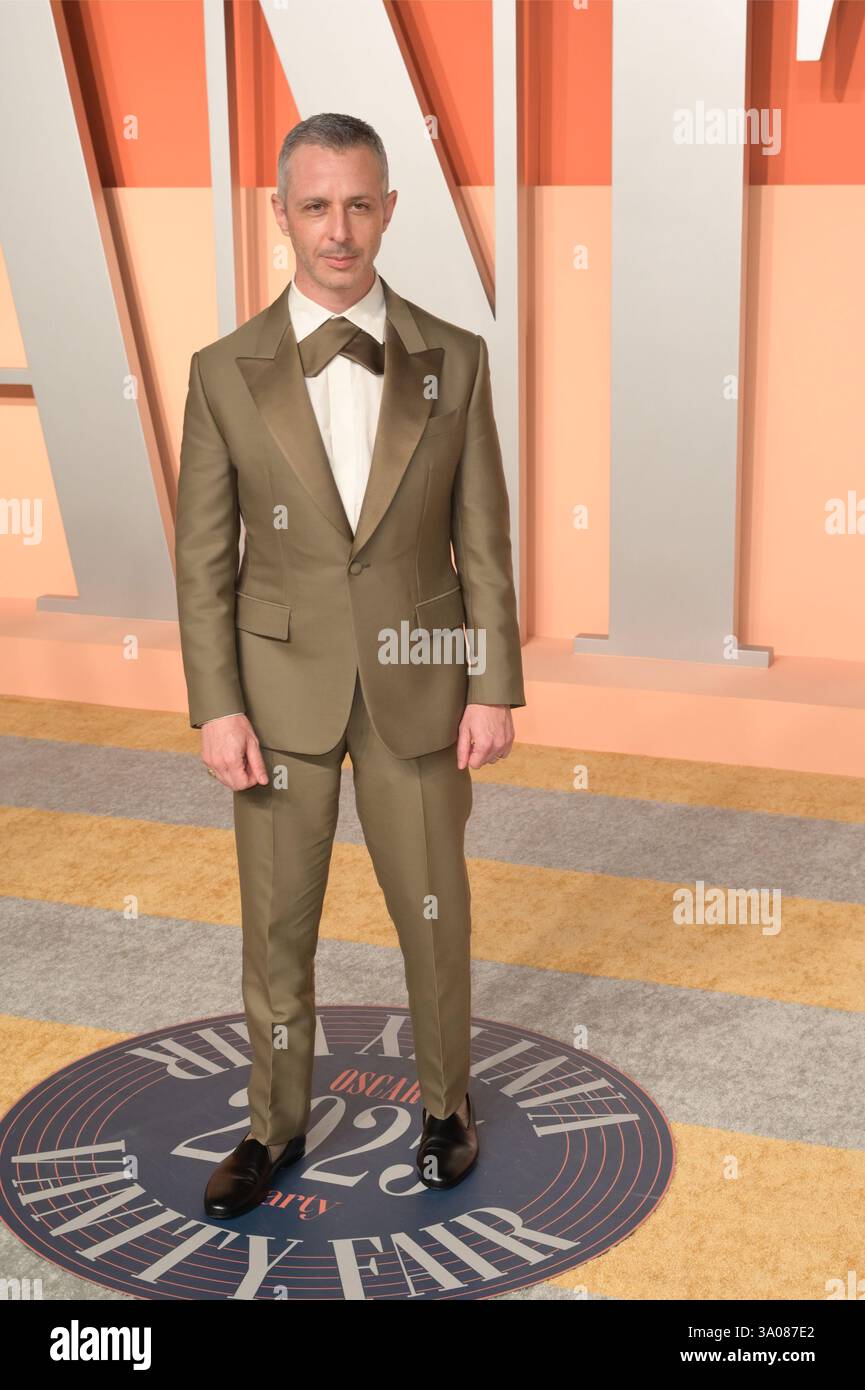 Los Angeles, USA. März 2025. Los Angeles, CA. 02MAR2025: Jeremy Strong bei der Vanity Fair Oscar Party. Bildnachweis: Paul Smith/Alamy Live News Stockfoto