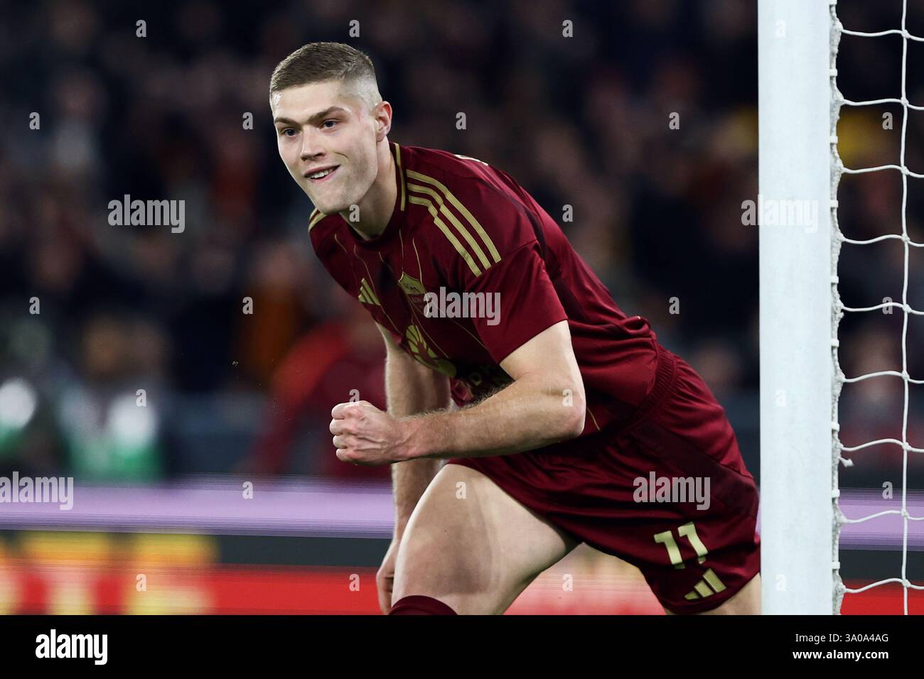 Rom, Italien. März 2025. Artem Dovbyk von Roma feiert, nachdem er 2-1 Treffer beim italienischen Meisterschaftsspiel der Serie A zwischen AS R erzielte Stockfoto