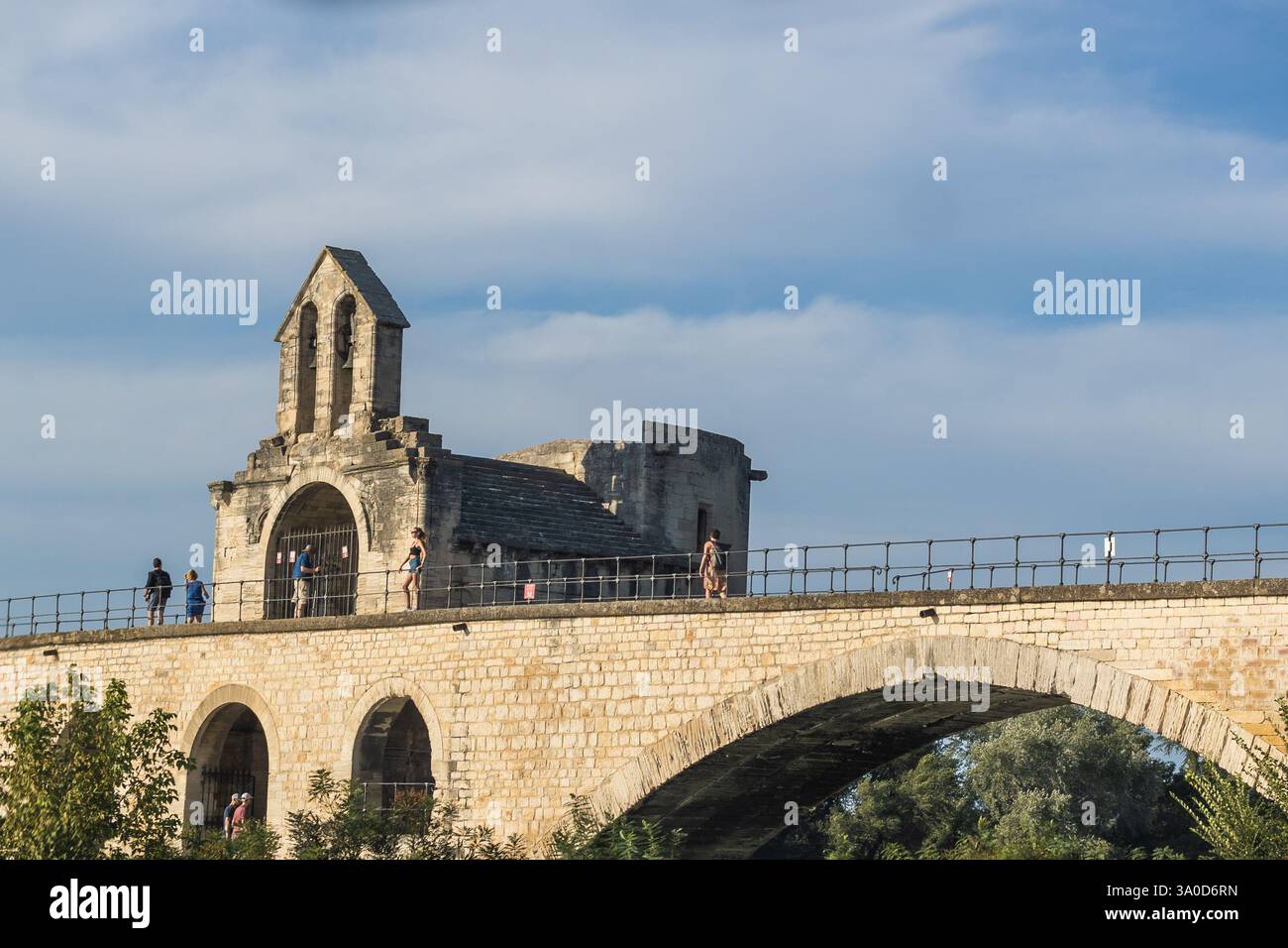 Historische Pont Saint-Bénézet in Avignon Stockfoto