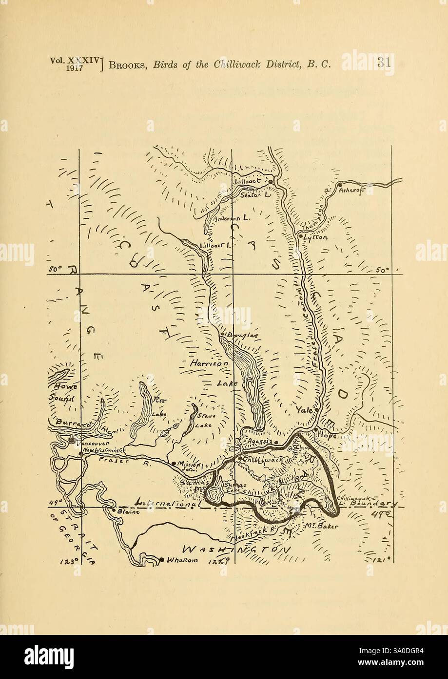 Die Auk Washington, D.C. American Ornithologists' Union etc. 1884-Birds Periodika, Eine detaillierte Karte, die die topographischen Merkmale des Chililawack District in British Columbia zeigt, verschiedene Landformen, Gewässer und Wege zeigt. Die Karte enthält gekennzeichnete Gebiete, die signifikante Standorte und geografische Markierungen anzeigen. Topographische Linien deuten auf Höhenänderungen hin, während sich ein Fluss durch die Landschaft schlängelt, ergänzt durch die Darstellung umliegender Hügel und Täler. Anmerkungen bieten zusätzlichen Kontext und zeigen möglicherweise historische Notizen oder Points of Interest aus der Registrierung an Stockfoto