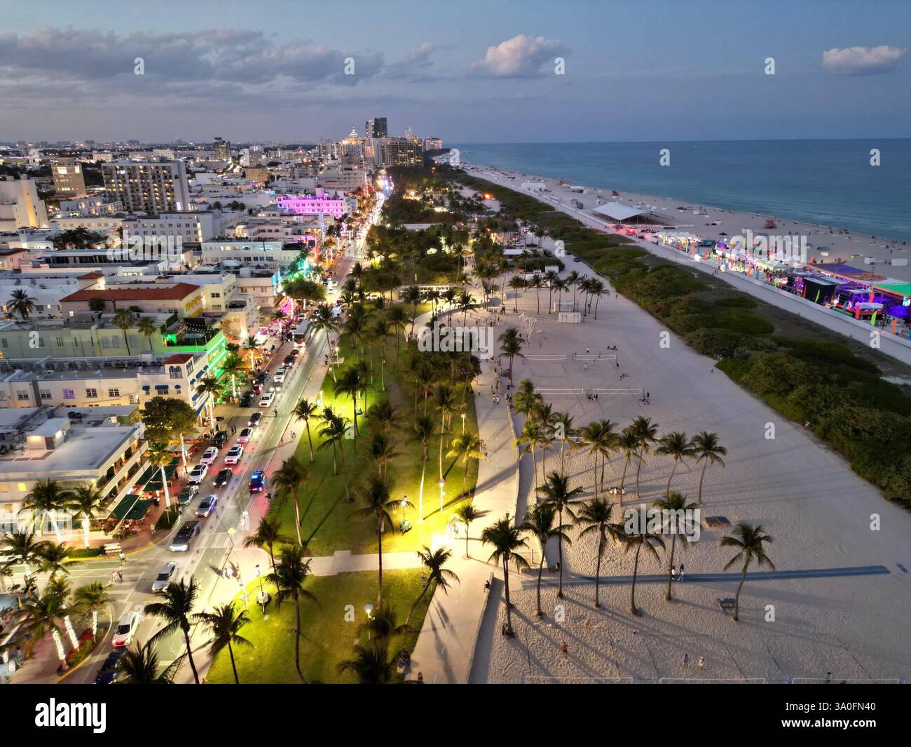 Kreuzstich-Set Abenddämmerung Kirche - Komplettset Für Stick-Anfänger
