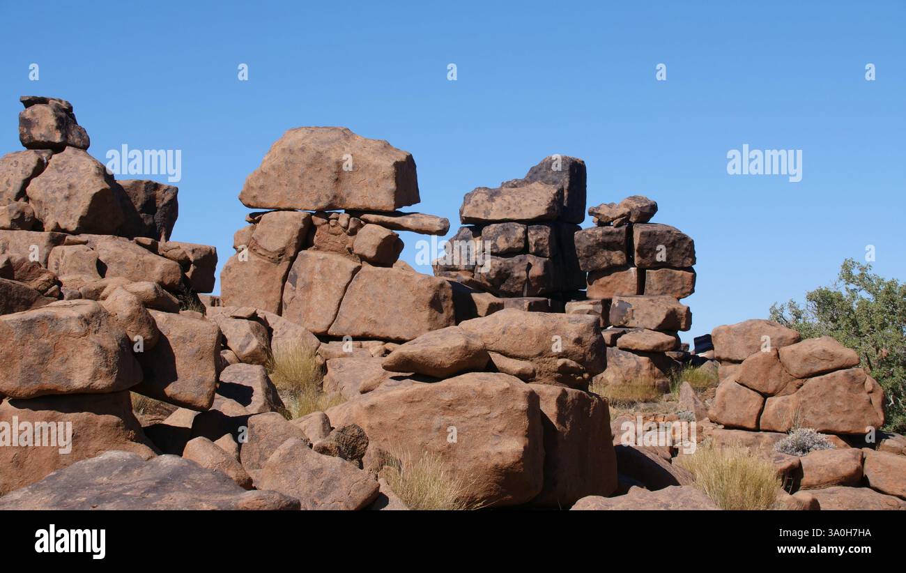 Felsformationen am Devils Playground Keetmanshoop Stockfoto