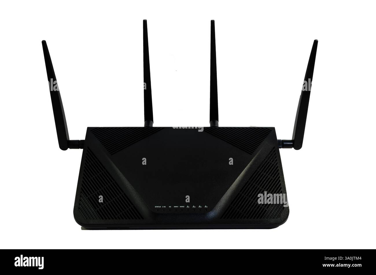 Generischer WLAN-Router mit vier Antennen vor weißem Hintergrund. Stockfoto