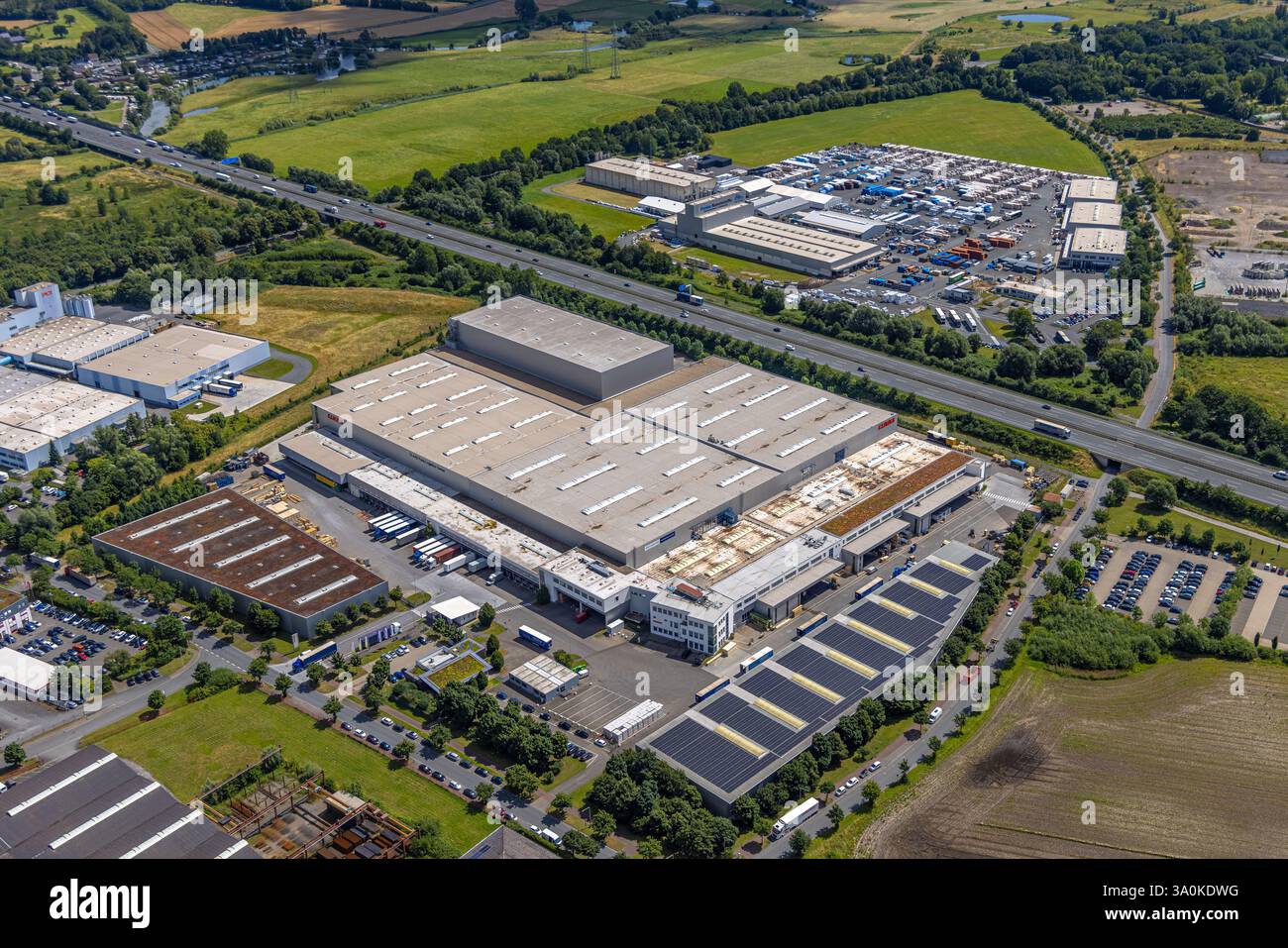 Luftaufnahme mit CS Parts Logistics GmbH Logistikdienst, Funke Kunststoffe und Kühlhaus Hamm im Gewerbegebiet Zollstraße und Siegenbeckstraße Stockfoto