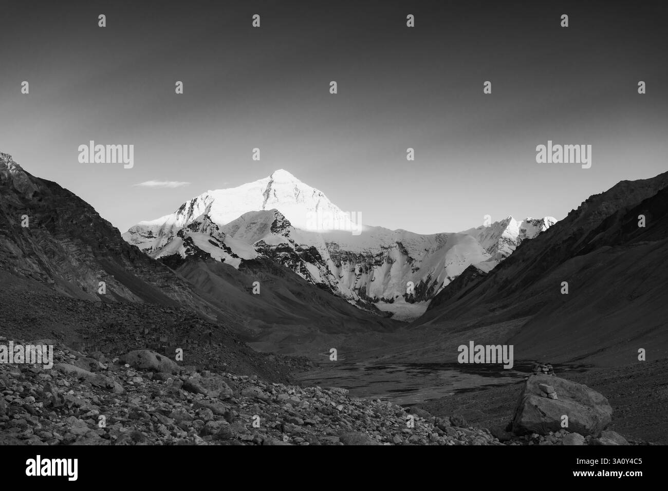Mount Everest bei Sonnenuntergang, Tibet, China Kopierraum Stockfoto