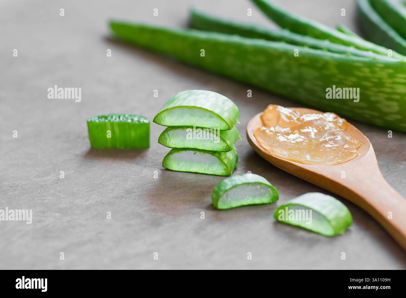 Aloe vera gel -Fotos und -Bildmaterial in hoher Auflsung  Alamy