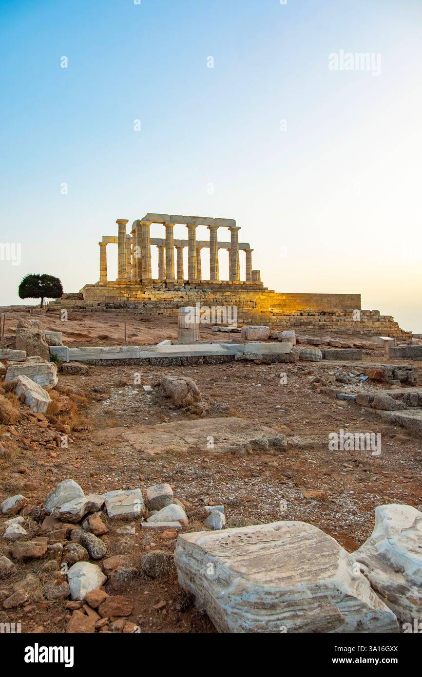 Griechenland, Attika, Kap Sounion, die Ruinen des Tempels von Poseidon, erbaut in der Mitte des 5. Jahrhunderts v. Chr. Stockfoto
