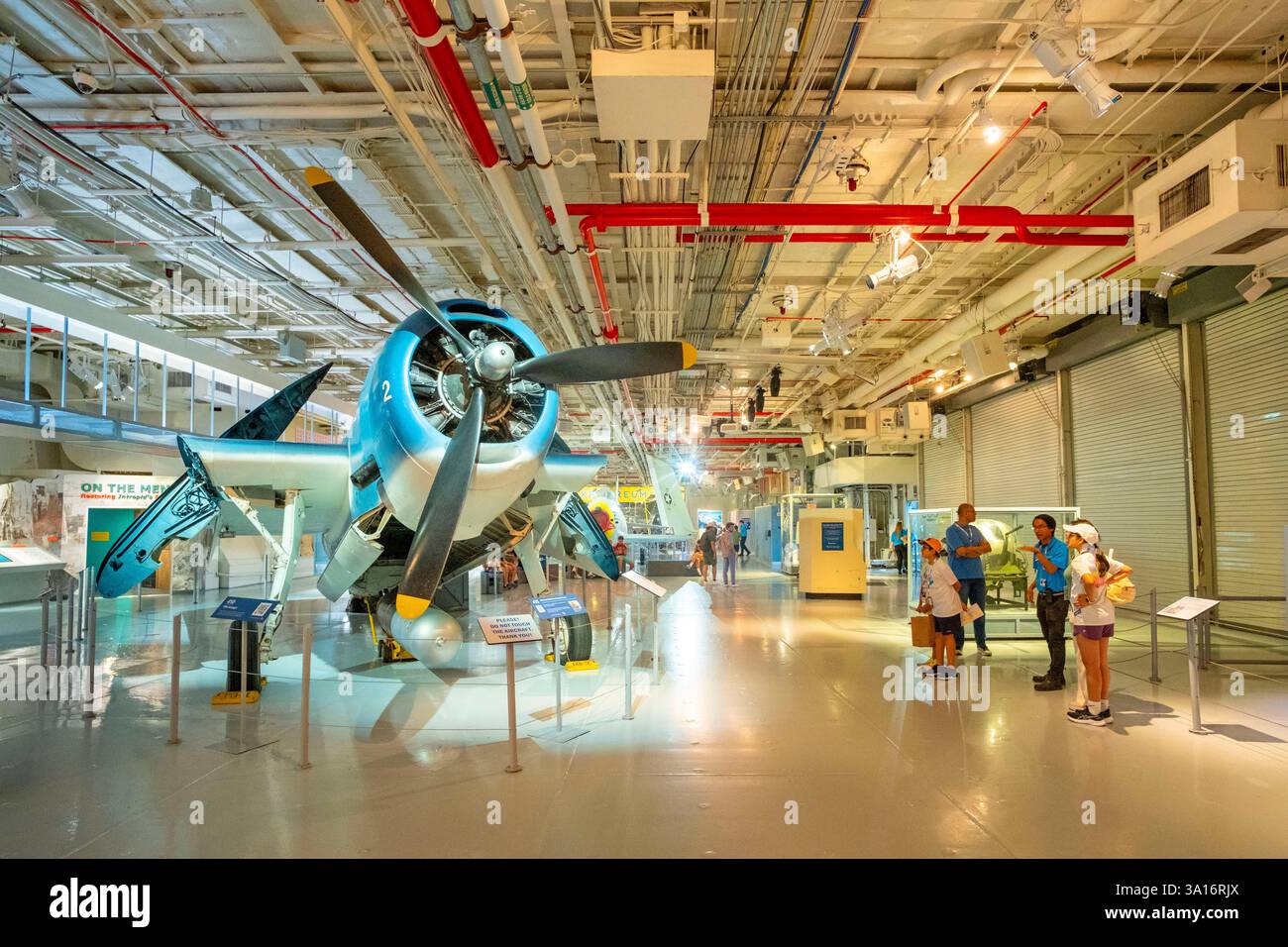 USA, New York State, New York City, Manhattan, Intrepid Air Space Museum, USS Intrepid Flugzeugträger Stockfoto