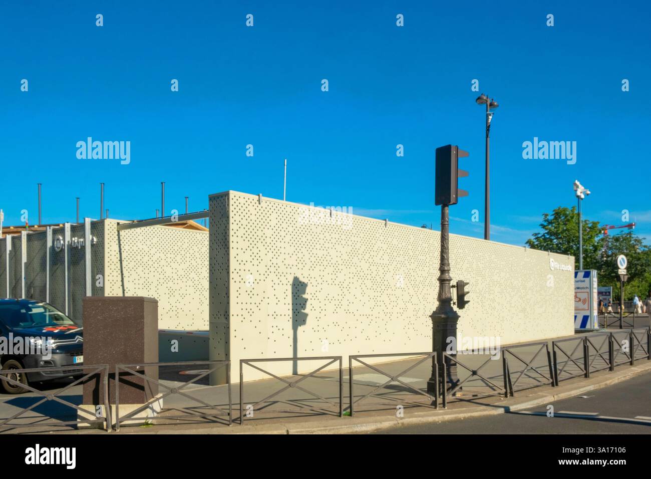 Frankreich, Paris, Wasserstofftankstelle Stockfoto