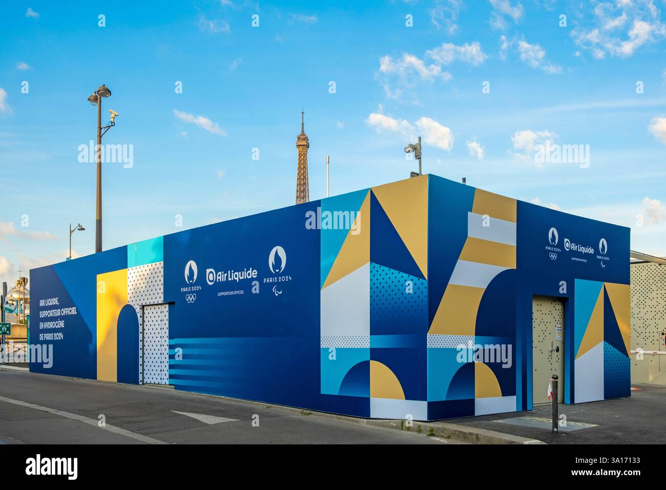 Frankreich, Paris, Wasserstofftankstelle, Einnahmen aus den Olympischen Spielen 2024 in Paris Stockfoto