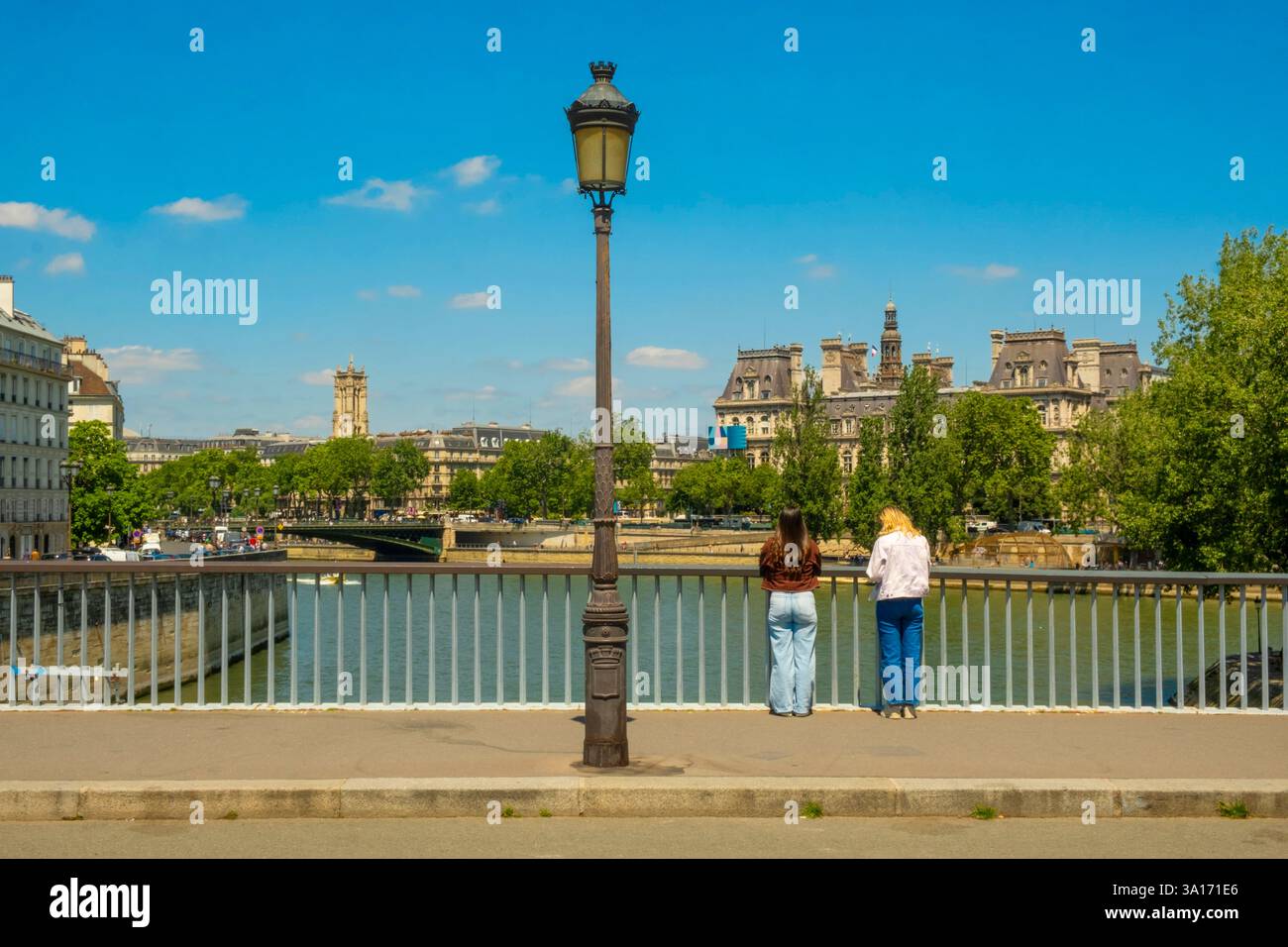 Frankreich, Paris, Louis Philippe Brücke, die Ile Saint Louis mit der Ile de la Cite verbindet Stockfoto