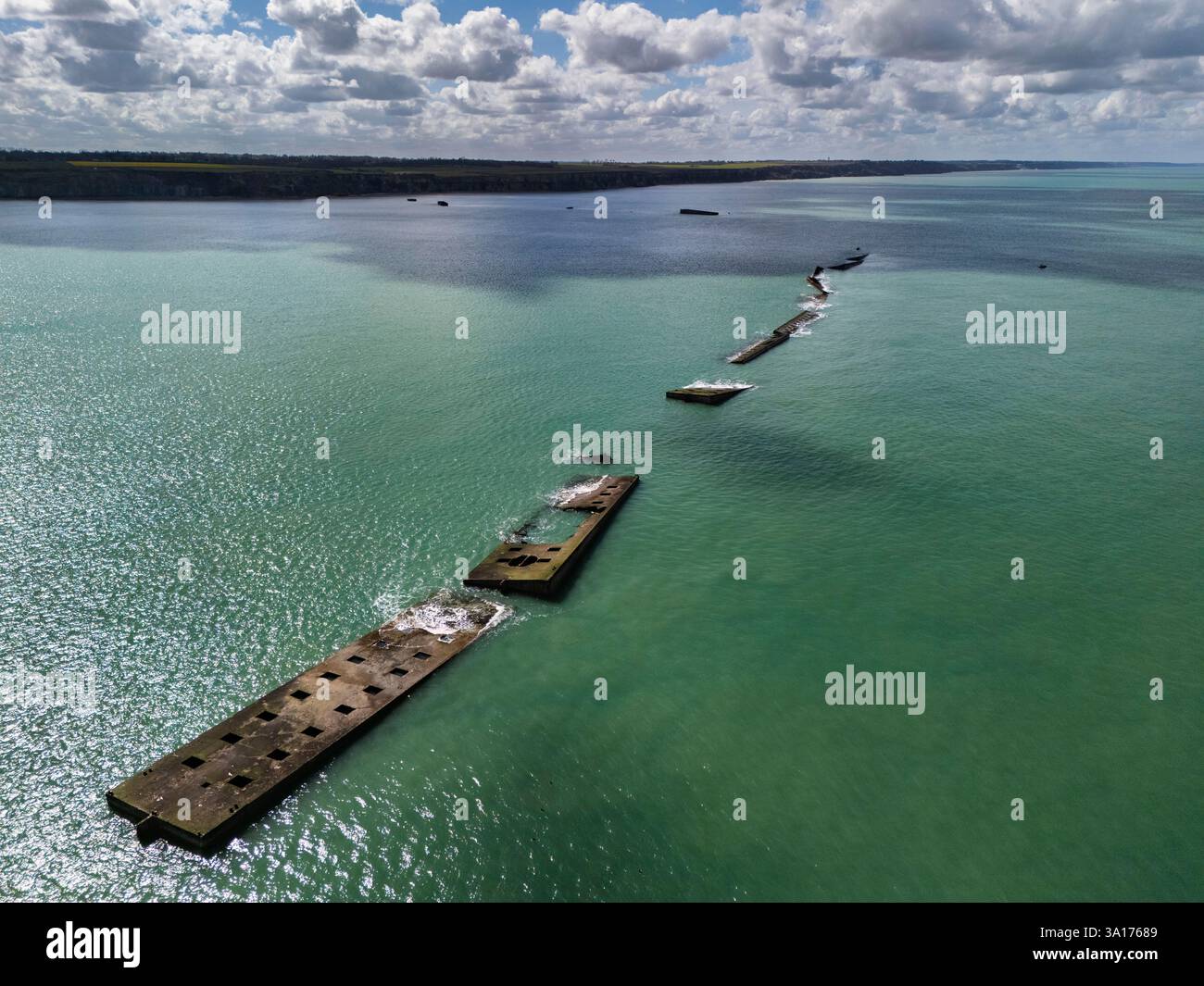 Frankreich, Calvados, Arromanches-les-Bains, Mulberry B bleibt, Port Winston, Phoenix Wellenbrecher, Gold Beach, Alliierte Invasion der Deutschen - Frankreich belegt Stockfoto