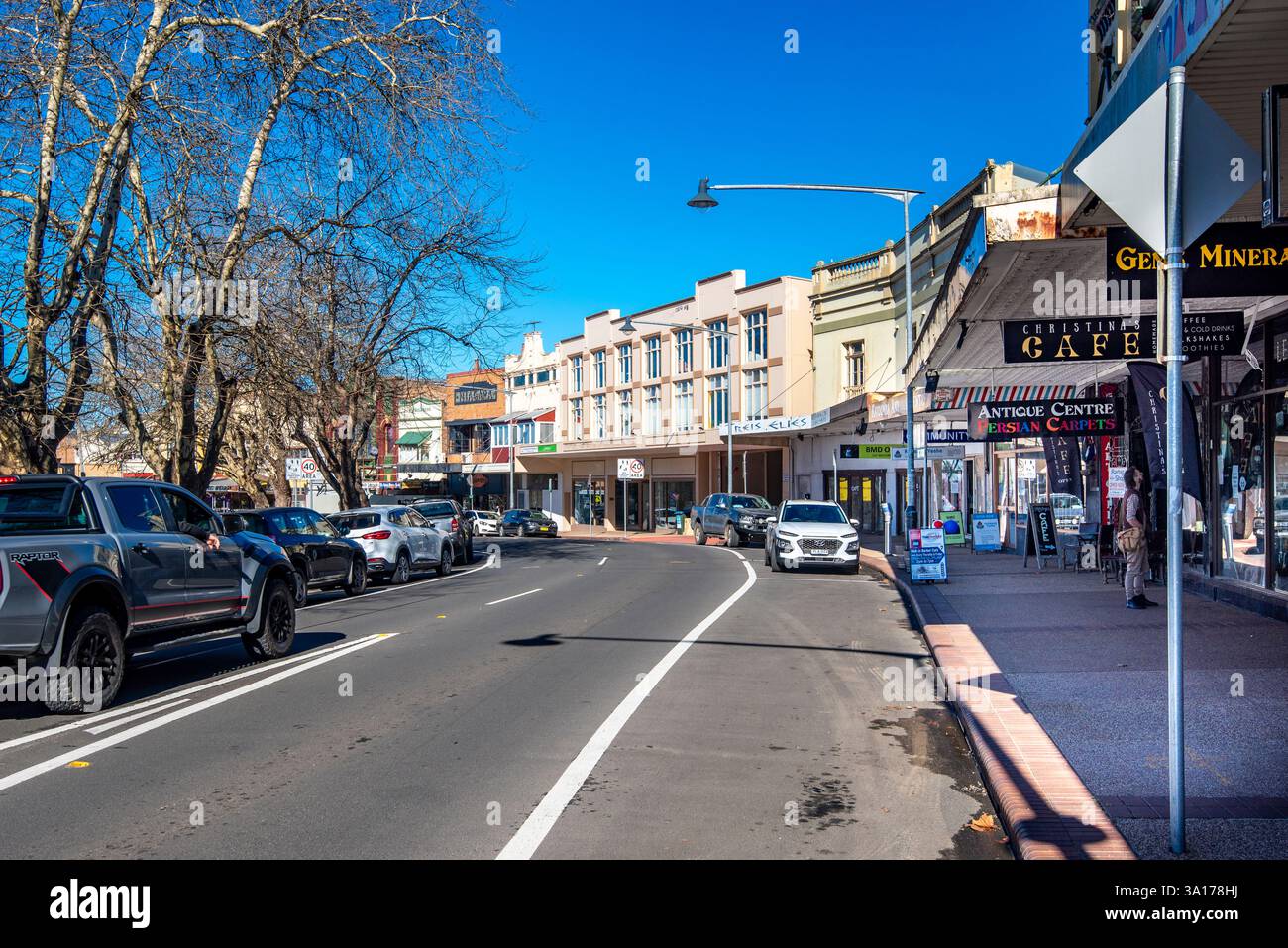 An der Bathurst Road in Katoomba, New South Wales, Australien, finden Sie Geschäfte und Cafés der Zwischenkriegszeit Stockfoto