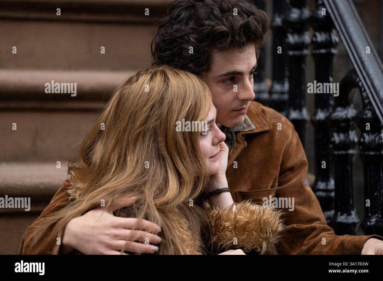 ELLE FANNING und TIMOTHEE CHALAMET in A COMPLETE UNKNOWN (2024), Regie: JAMES MANGOLD. Quelle: Range Media Partner / The Picture Company / Album Stockfoto