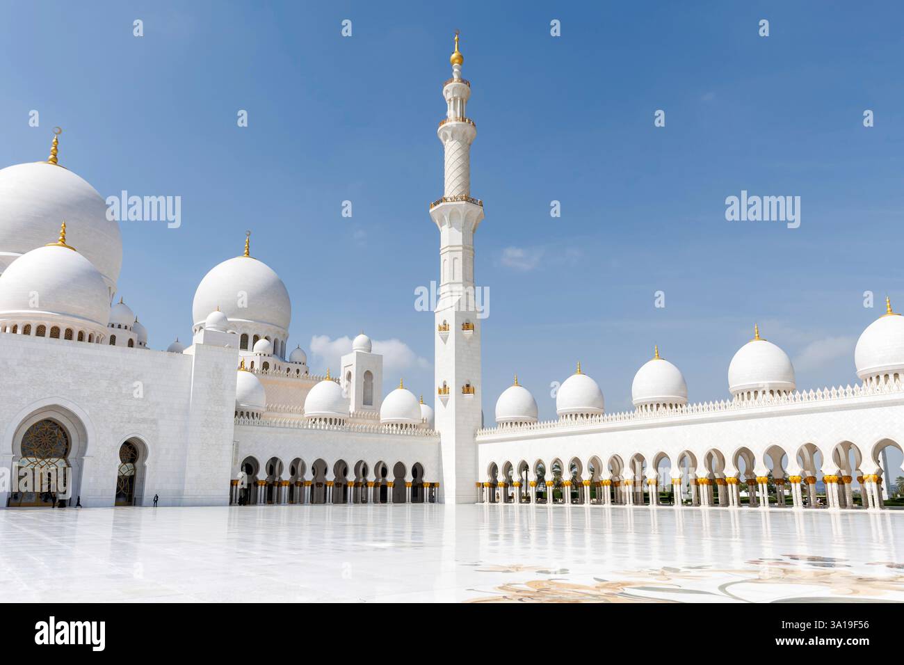 Abu Dhabi, Vereinigte Arabische Emirate, Scheich-Zayed-Moschee Abu Dhabi in Abu Dhabi, Vereinigte Arabische Emirate. Stockfoto