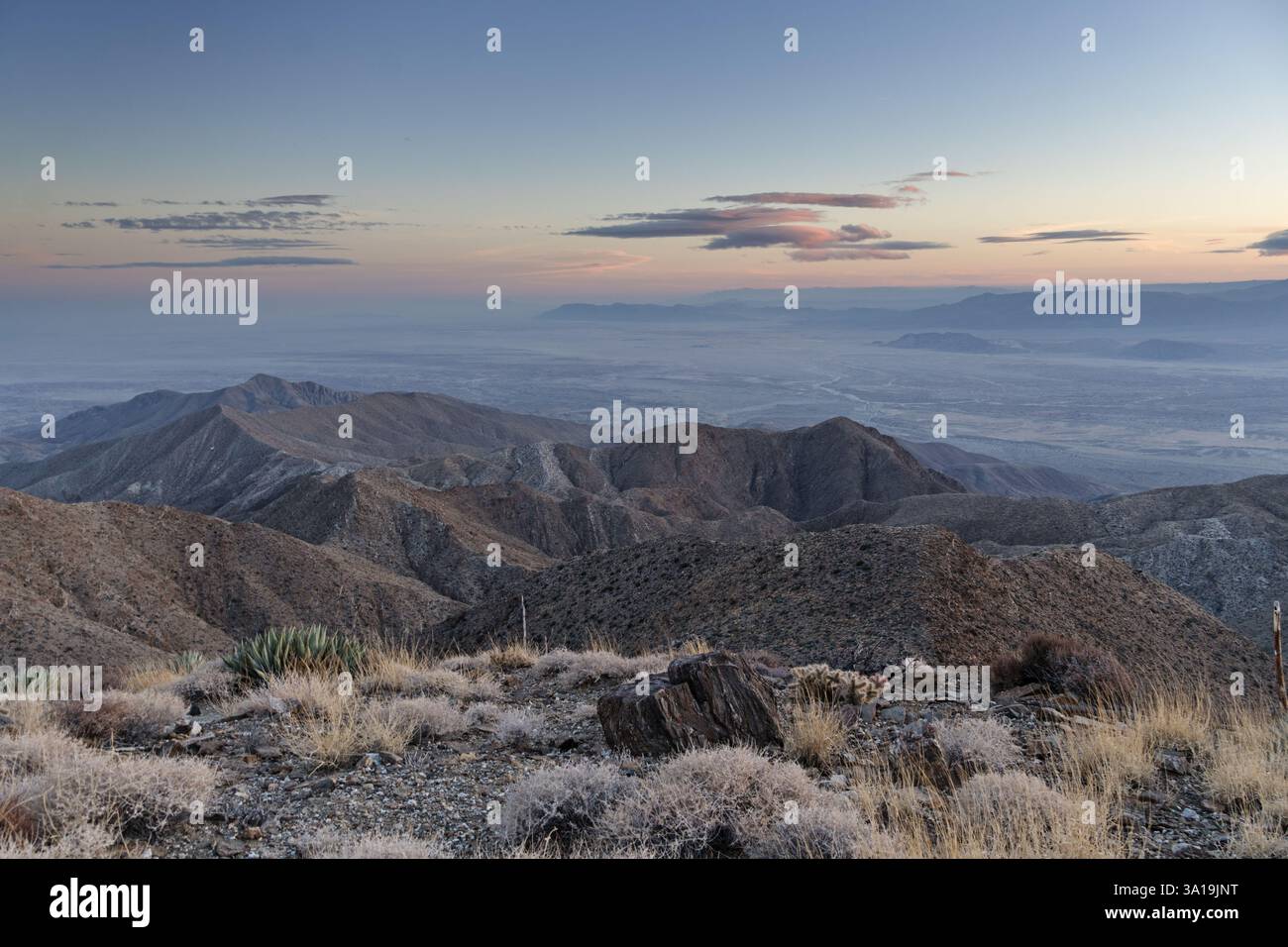 Blick nach Süden vom Rosa Point im Anza Borrego Desert State Park bei Sonnenuntergang Stockfoto