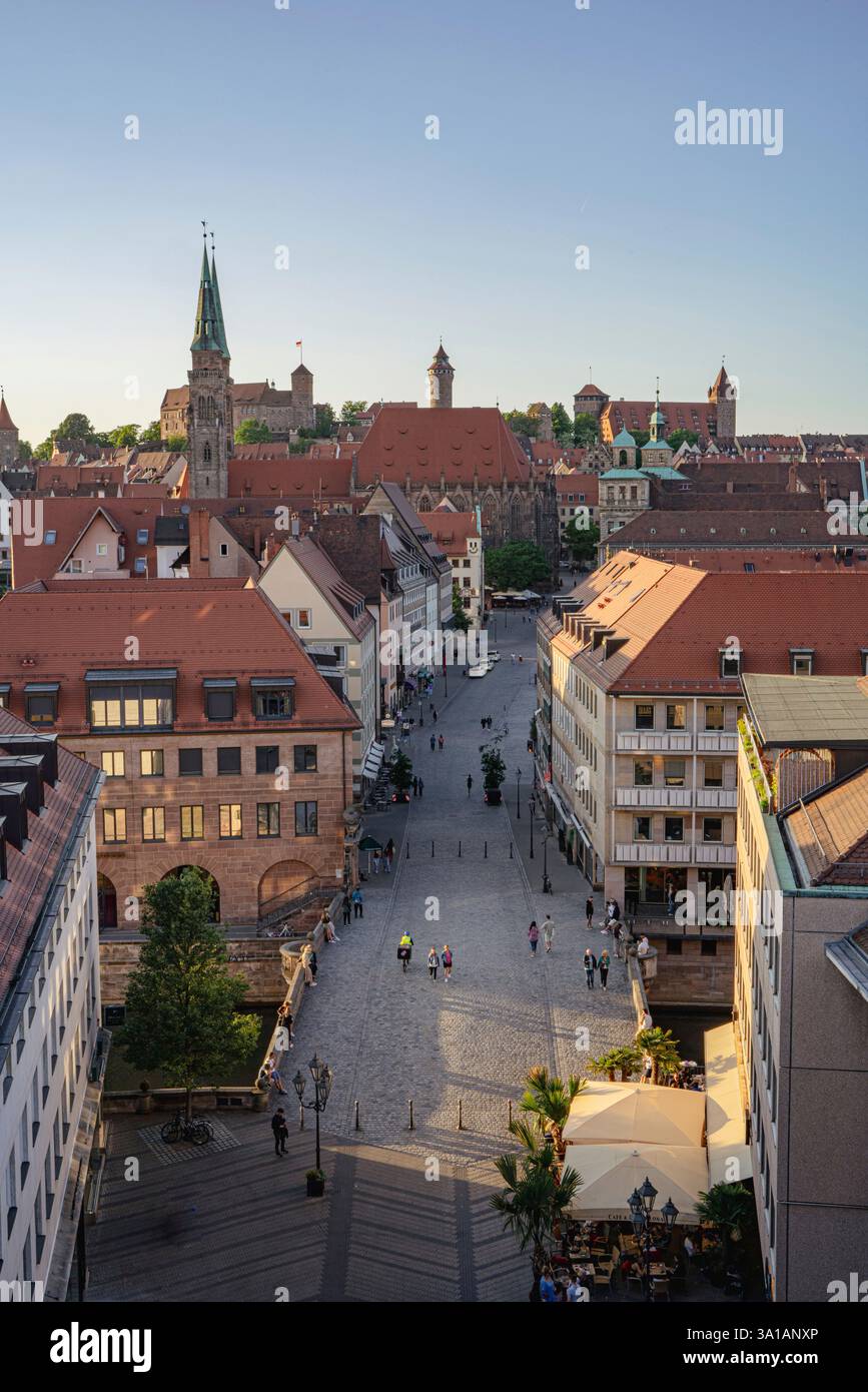 Blick auf das Schloss Nürnberg, Mittelfranken, Bayern, Deutschland Stockfoto