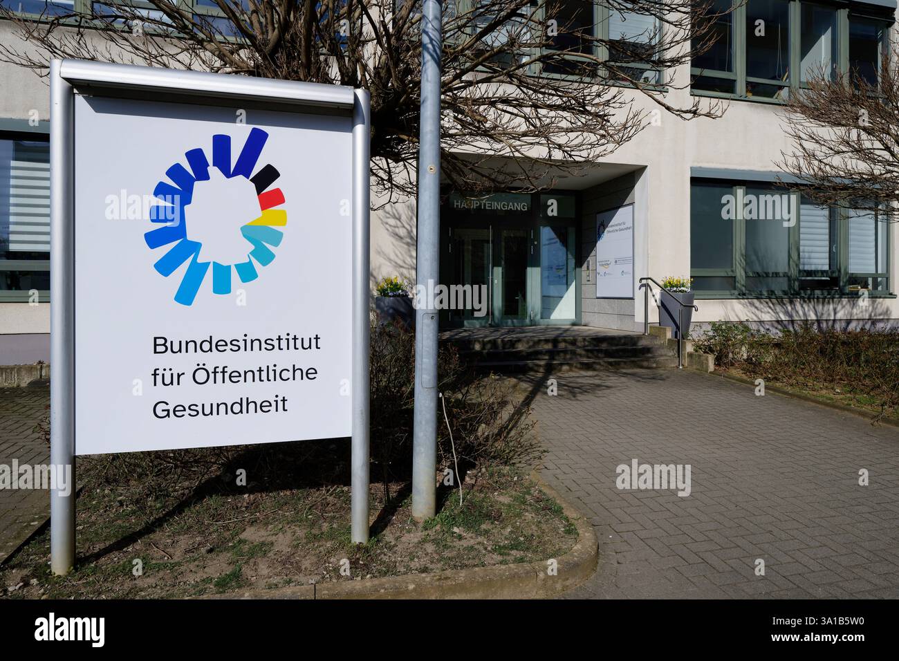 Köln, Deutschland 07. März 2025: Umbenennung der Bundeszentrale für gesundheitliche Aufklärung (BZgA) in Bundesanstalt für Gesundheit (BIOEG) am Headqu Stockfoto