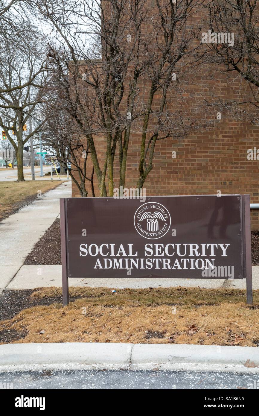 St Clair Shores, Michigan - Ein Büro der Sozialversicherungsverwaltung in Detroit. Stockfoto St Clair Shores, Michigan - Ein Büro der Sozialversicherungsverwaltung in Detroit. Stockfoto