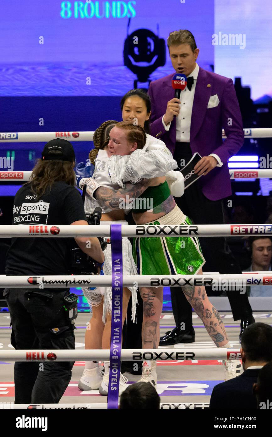 Royal Albert Hall, London 07. März 2025 Kämpfer, die nach Francesca Hennessy das WBA Intercontinental Super Bantamweight-Spiel zwischen Francesca Hennessy und Gemma Ruegg in der Royal Albert Hall in London, England (Keeran Marquis/SPP) gewinnen. /Alamy Live News Stockfoto