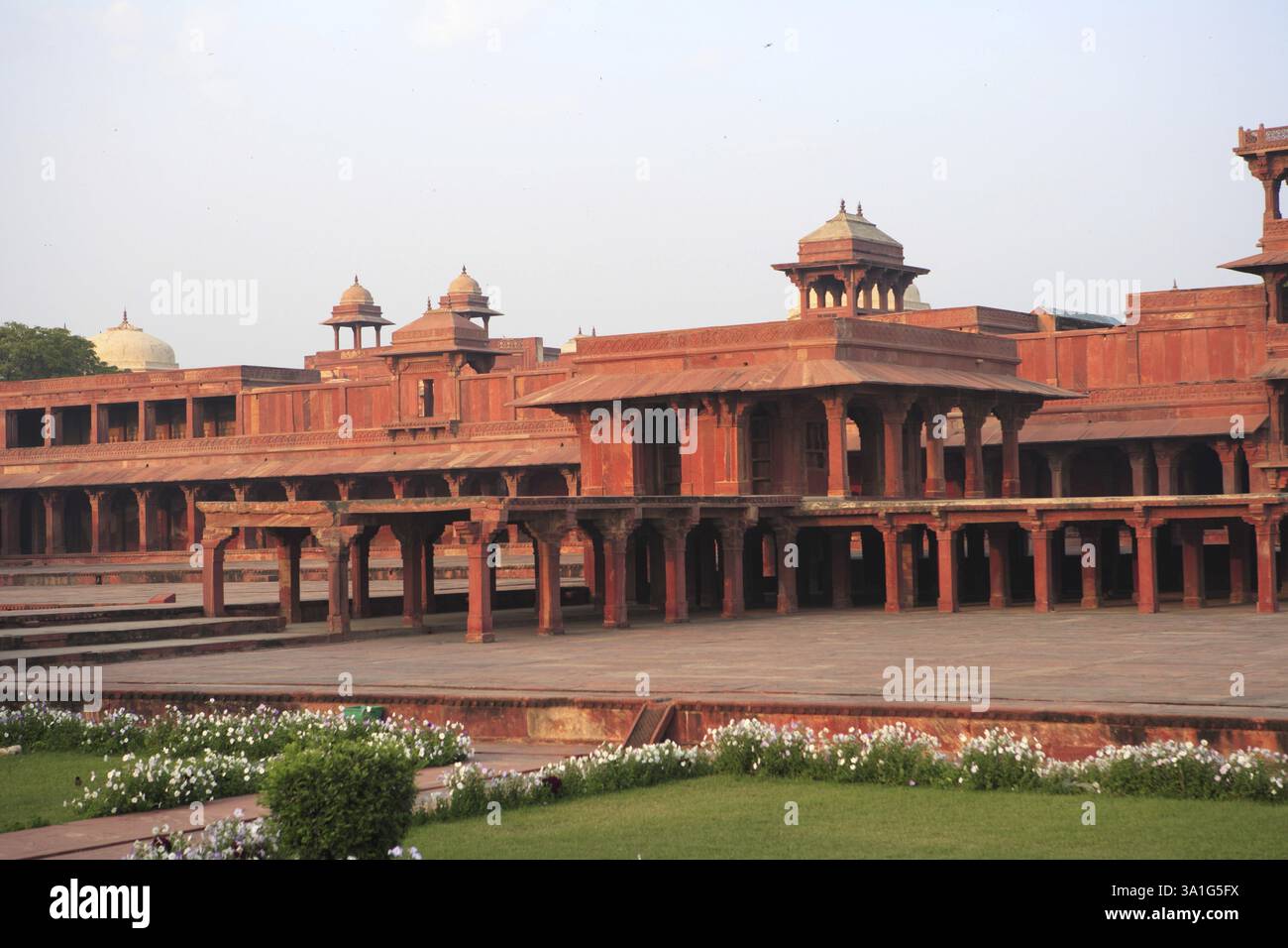 Kaiserpalastkomplex in Fatehpur Sikri, erbaut in der zweiten Hälfte des 16. Jahrhunderts aus rotem Sandstein, Hauptstadt des Mogul-Reiches, Agra, Uttar Prad Stockfoto