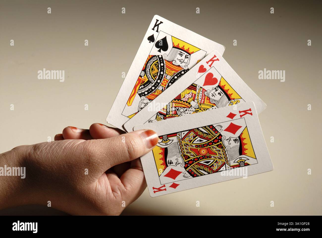 Internationales Spiel, Glücksspiel, Karten spielen, Flash, zeigt 3 Könige von Dame Spieler, Bombay Mumbai, Maharashtra, Indien, Asien Stockfoto