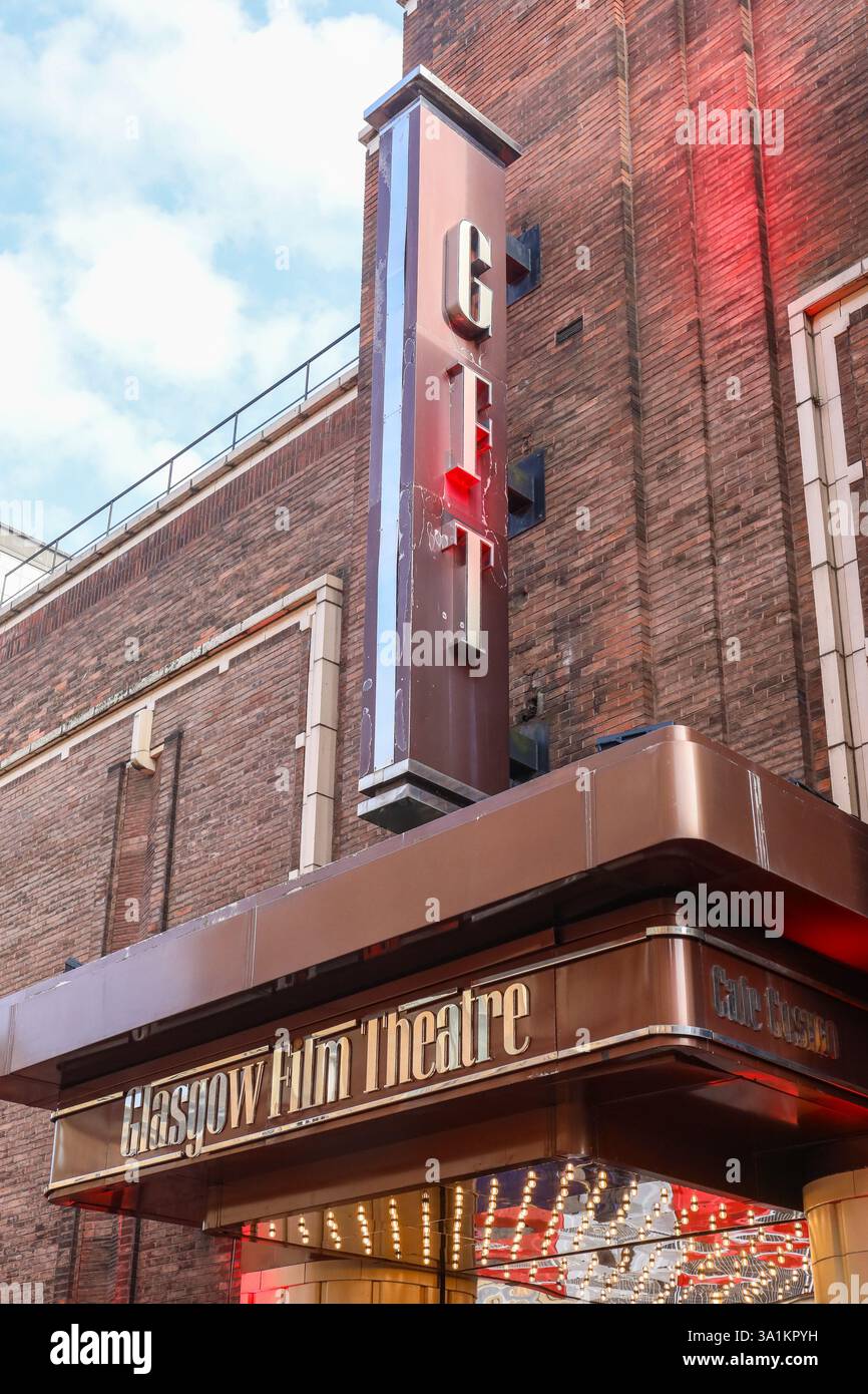 Beschilderung über dem Eingang zum Glasgow Film Theatre, GFT, Glasgow, Schottland, Großbritannien Stockfoto